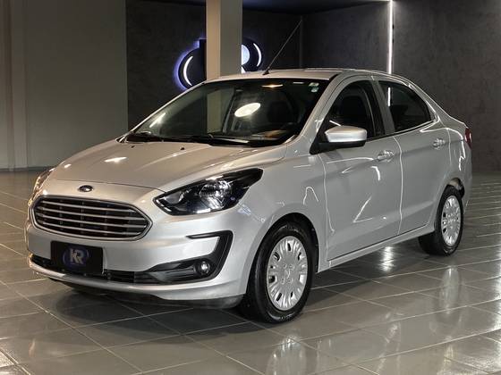 FORD KA 1.5 TI-VCT FLEX SE PLUS SEDAN AUTOMÁTICO FORD KA 1.5 TI-VCT FLEX SE PLUS SEDAN AUTOMÁTICO